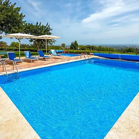 Sleeps 10 Pool Air Con Wifi Villa *