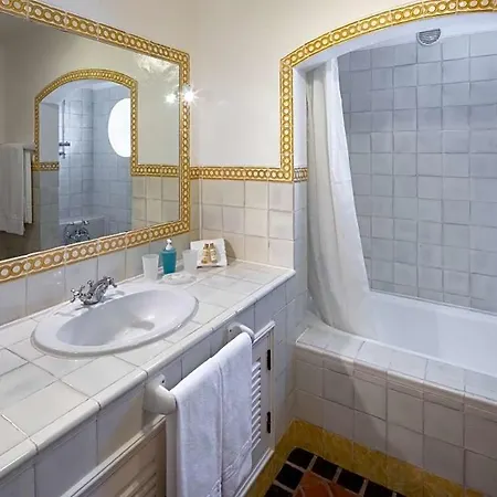 Sleeps 10 Pool Air Con Wifi Villa